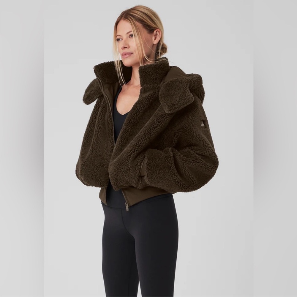 ALO Yoga Dark Brown Teddy Jacket - Picture 4 of 15